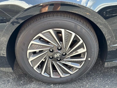 2025 Hyundai SONATA HYBRID SEL