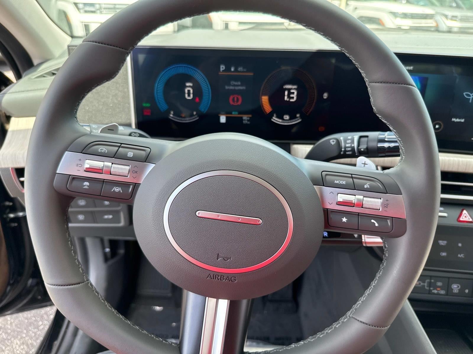 2025 Hyundai SONATA HYBRID SEL