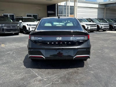 2025 Hyundai SONATA HYBRID SEL