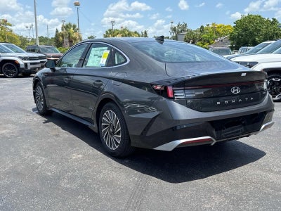 2025 Hyundai SONATA HYBRID SEL