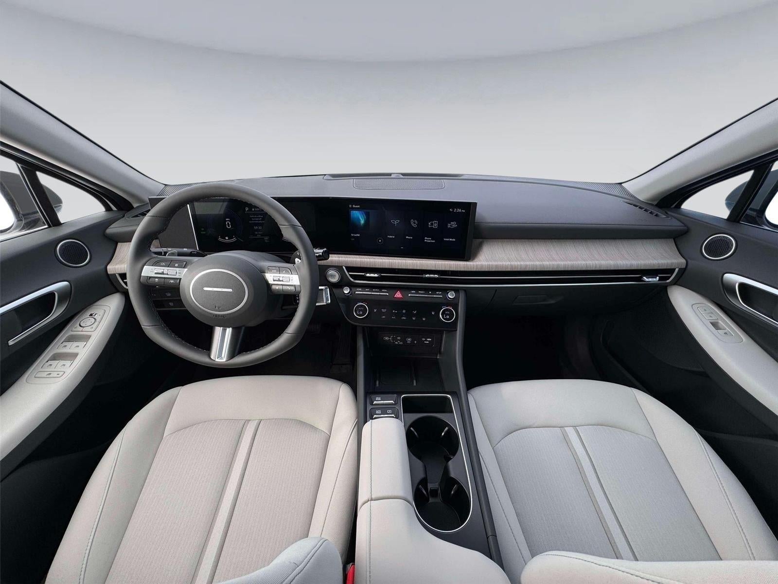 2026 Hyundai SONATA HYBRID SEL