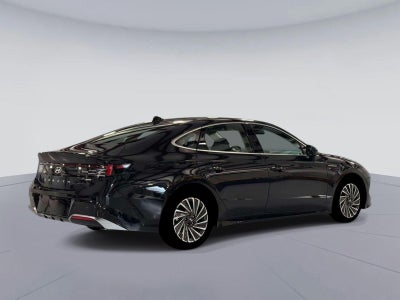 2026 Hyundai SONATA HYBRID SEL
