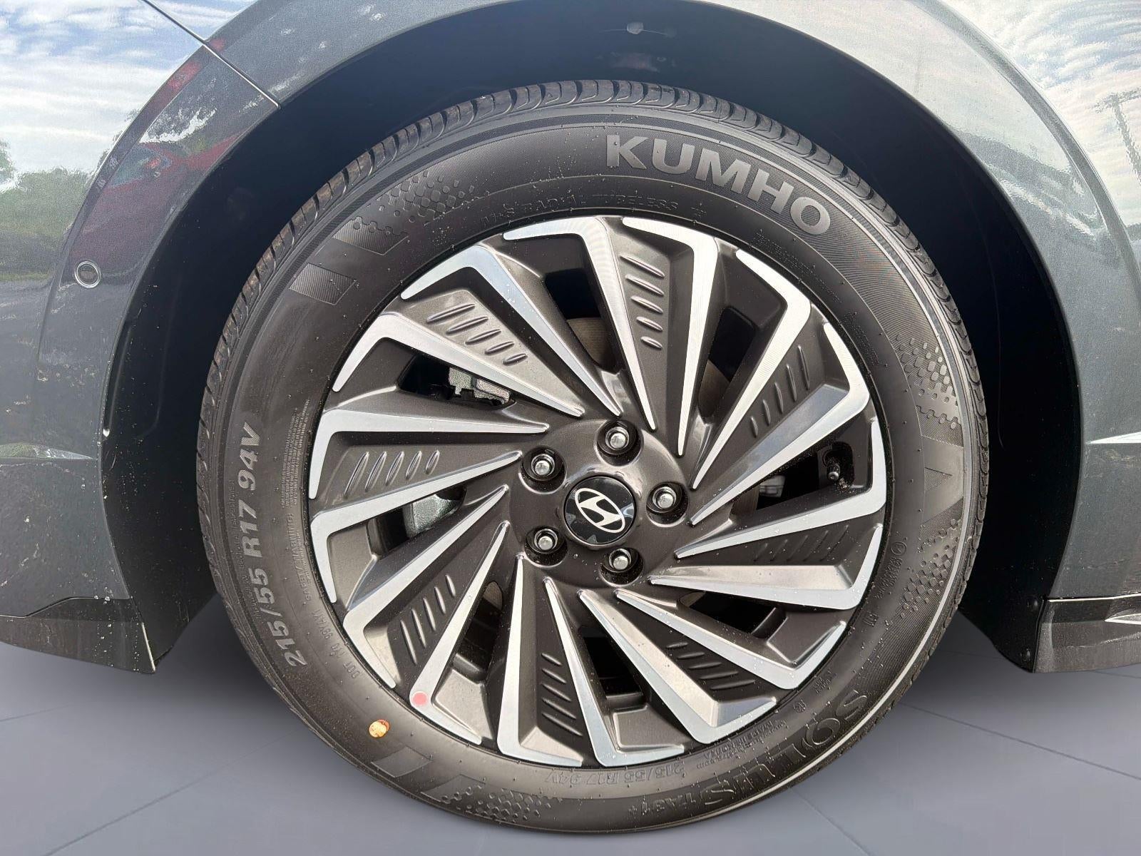 2026 Hyundai SONATA HYBRID Limited
