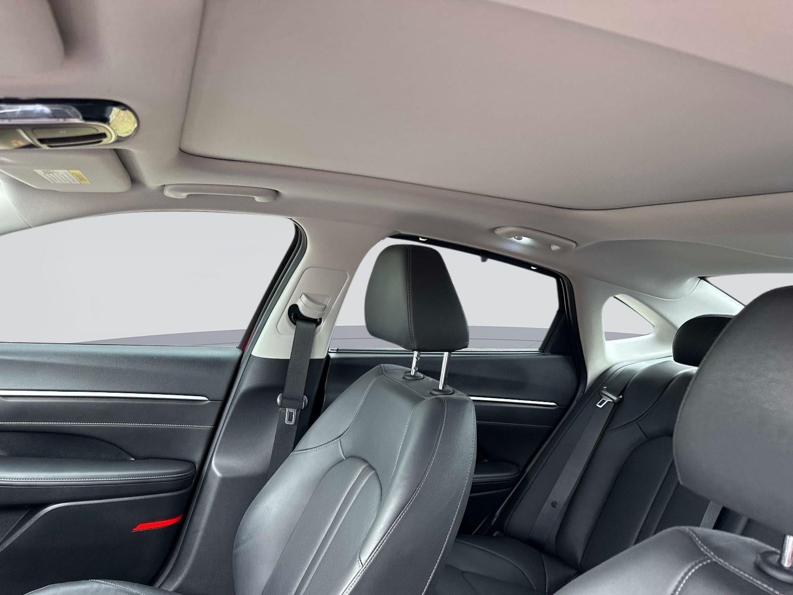 2024 Hyundai SONATA HYBRID Limited