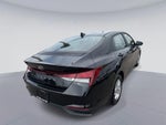 2022 Hyundai ELANTRA SE