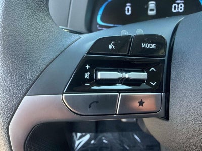 2026 Hyundai ELANTRA SE SE