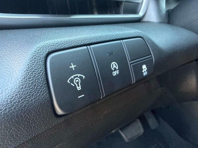 2026 Hyundai ELANTRA SE SE