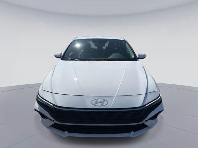 2026 Hyundai ELANTRA SE SE