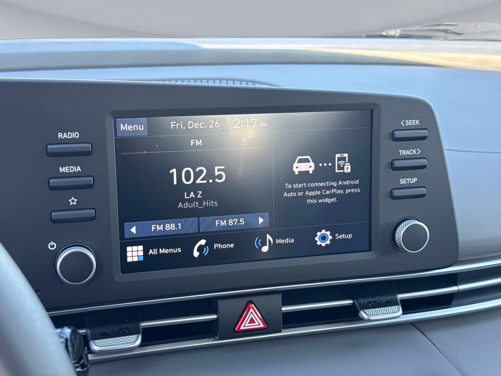 2026 Hyundai ELANTRA SE