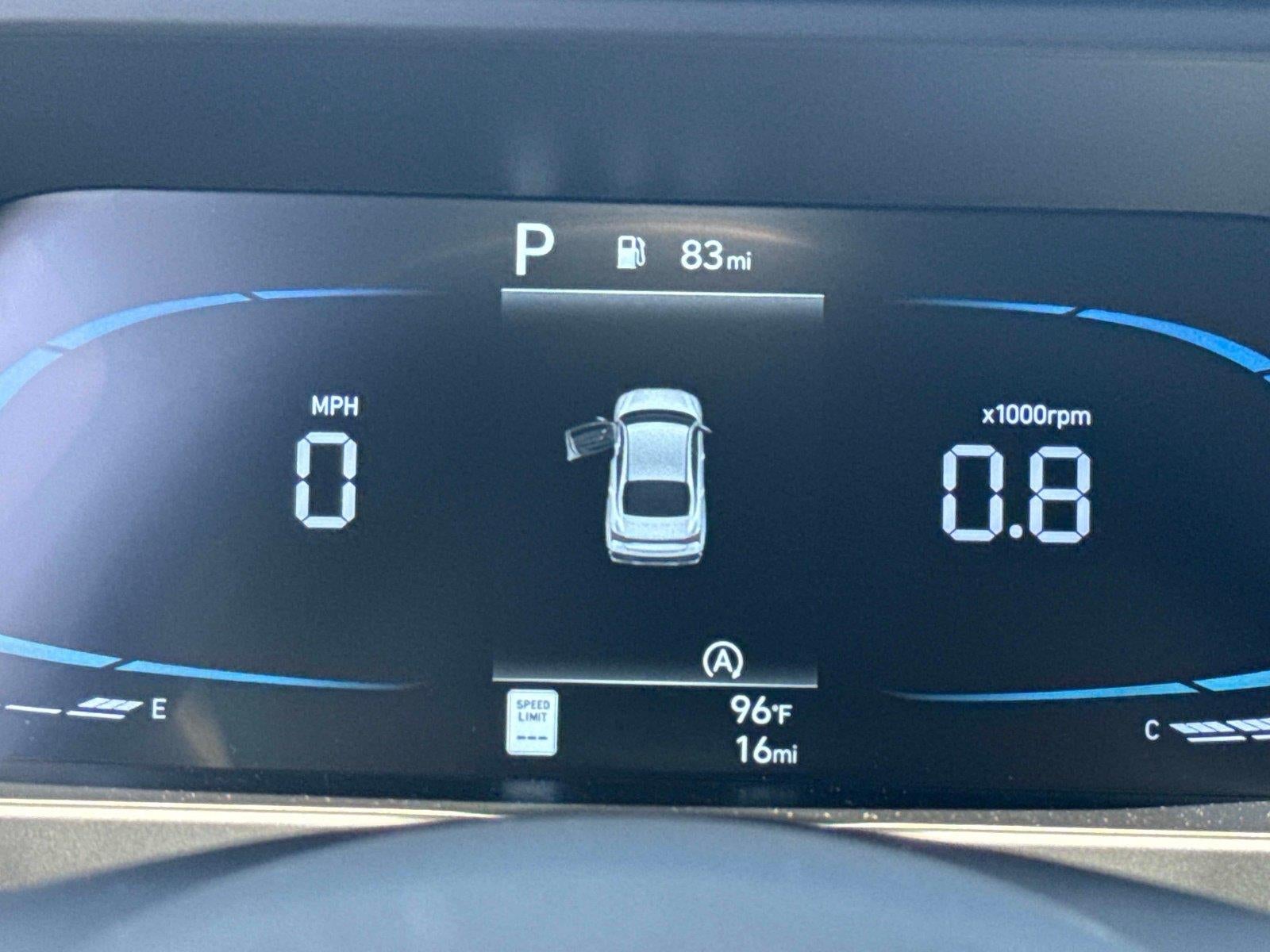 2026 Hyundai ELANTRA SE
