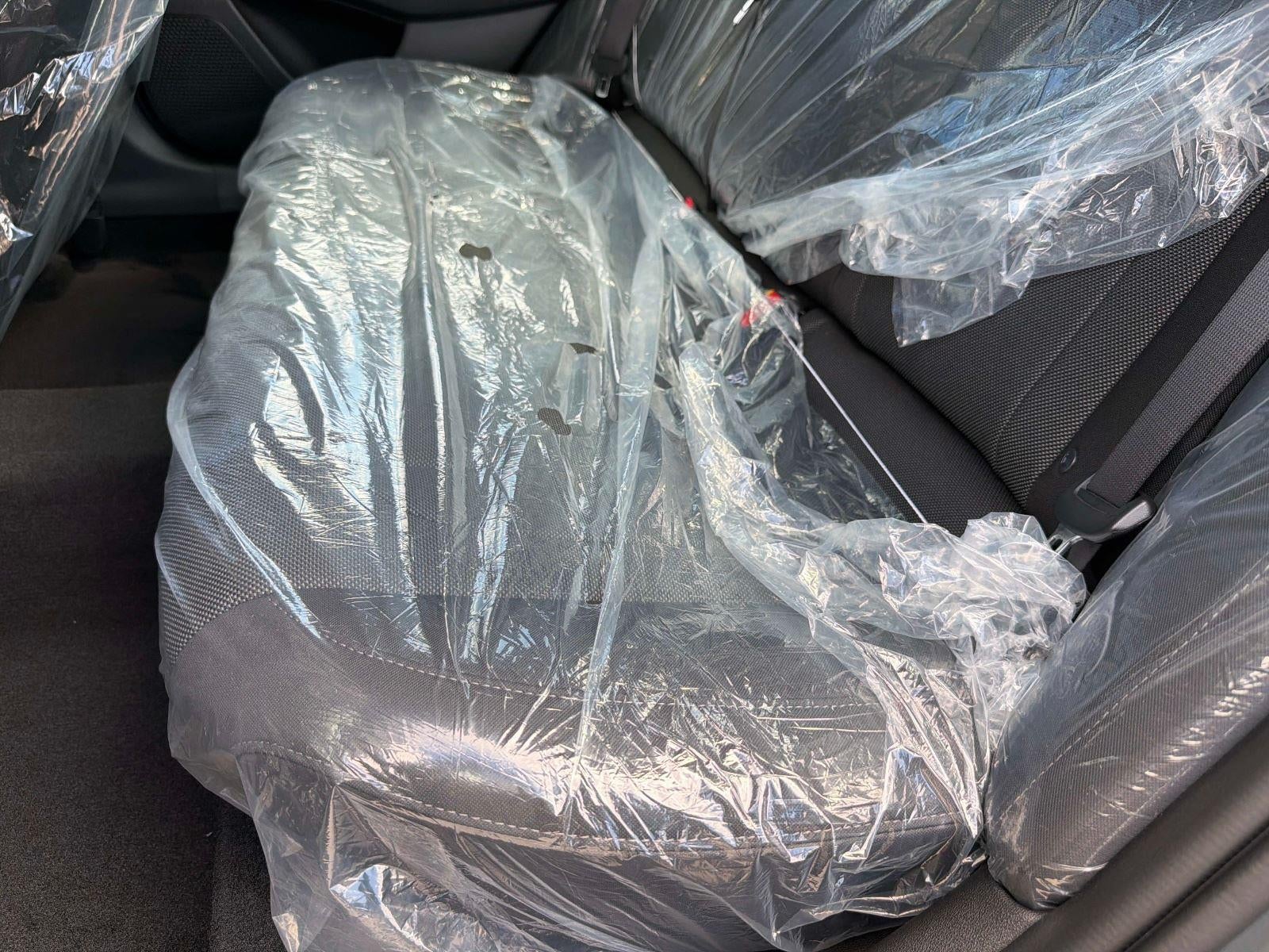 2026 Hyundai ELANTRA SE SE