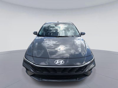 2026 Hyundai ELANTRA SE SE