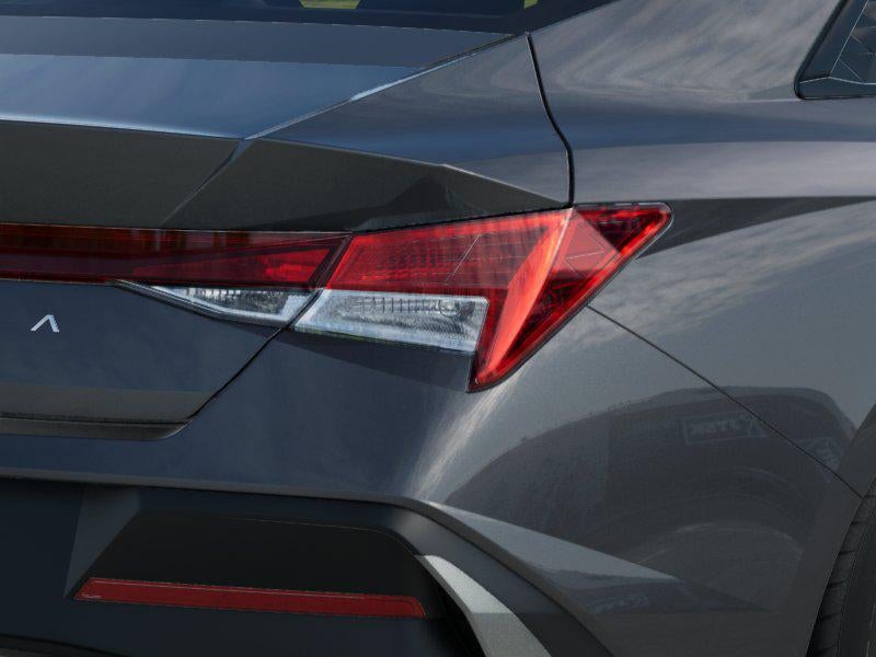 2026 Hyundai ELANTRA SE SE