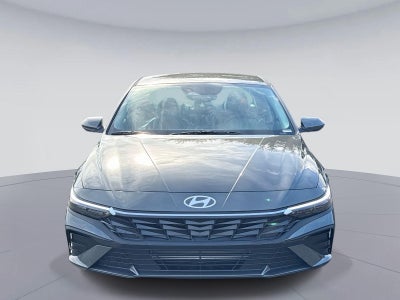2026 Hyundai ELANTRA SE
