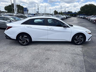 2025 Hyundai ELANTRA SEL Sport