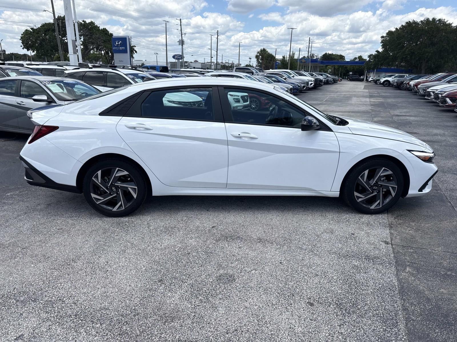 2025 Hyundai ELANTRA SEL Sport
