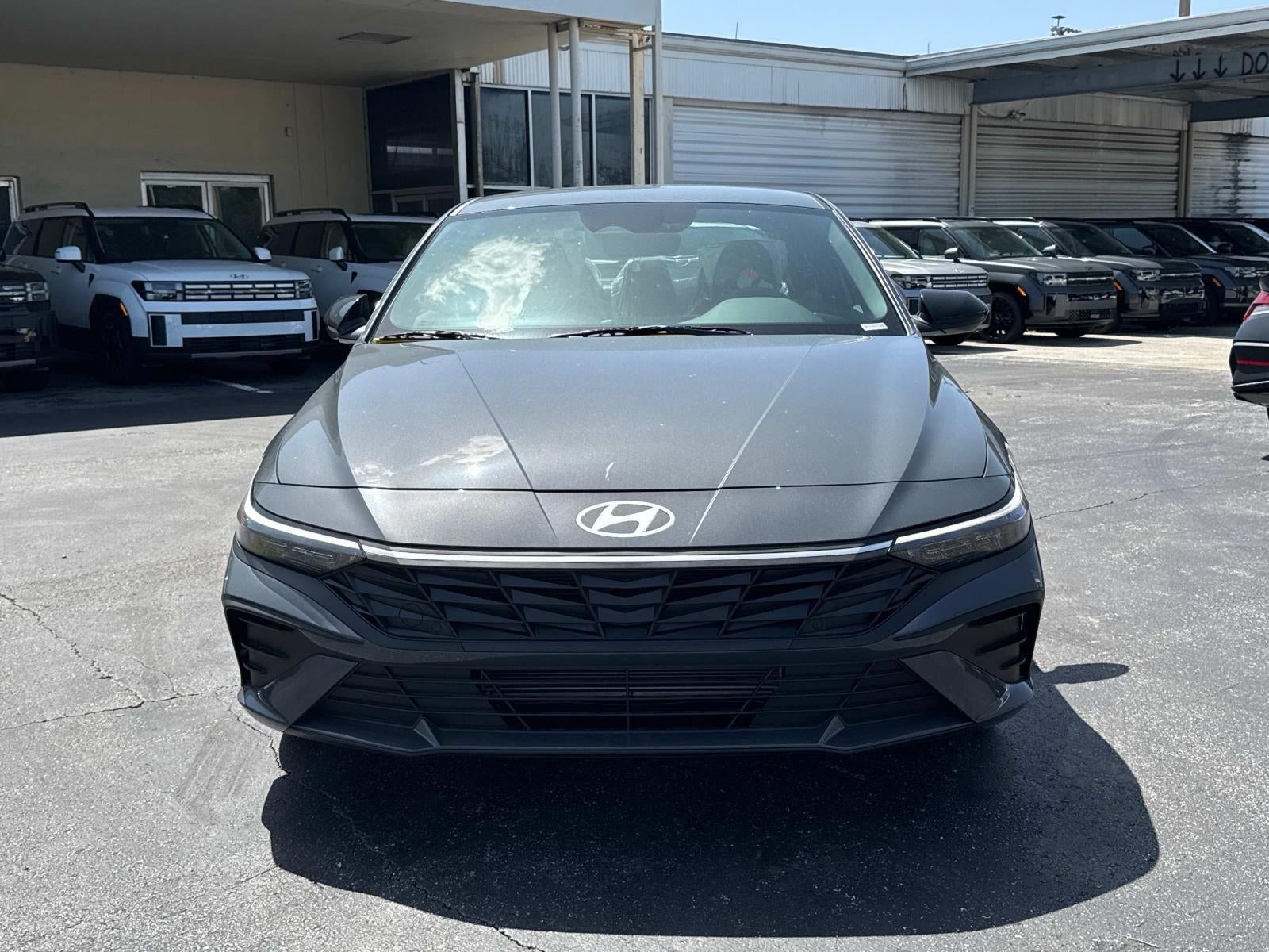 2025 Hyundai ELANTRA SEL Sport