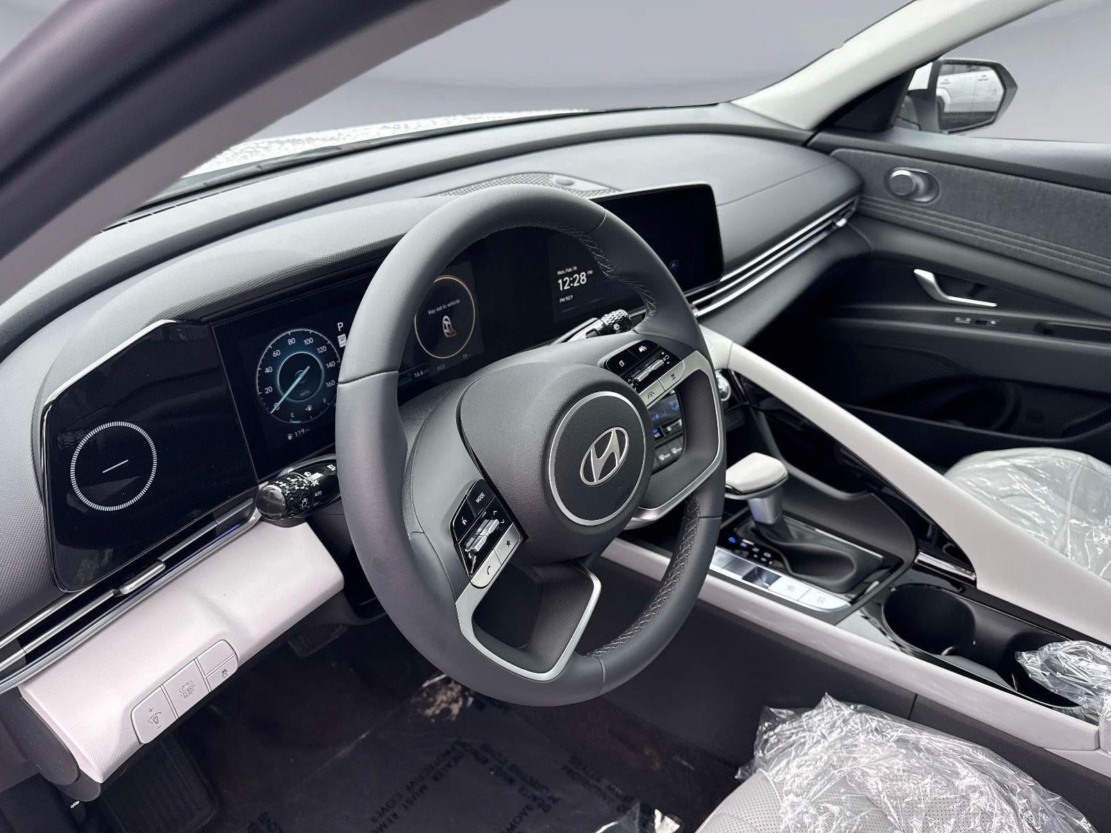 2026 Hyundai ELANTRA HYBRID Limited