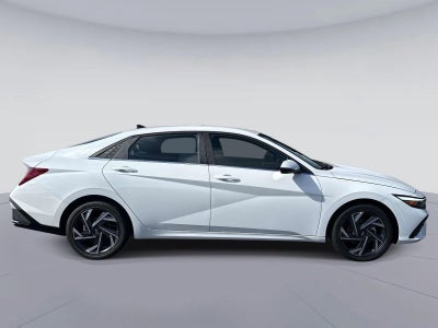 2026 Hyundai ELANTRA HYBRID Limited