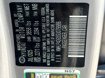 2025 Hyundai ELANTRA Limited