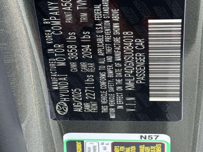 2025 Hyundai ELANTRA Limited