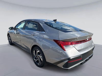 2025 Hyundai ELANTRA SEL Convenience