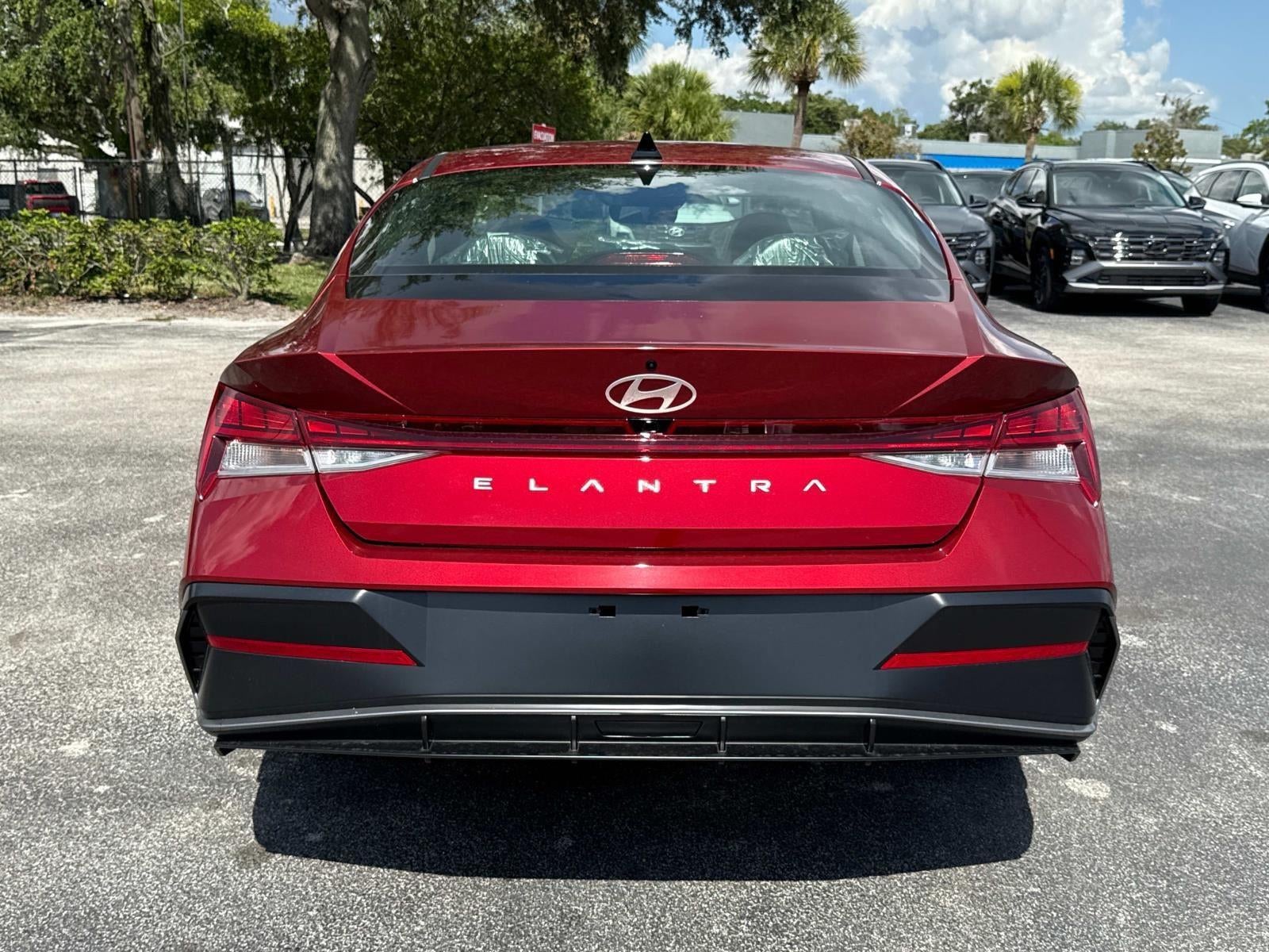 2025 Hyundai ELANTRA SEL Convenience