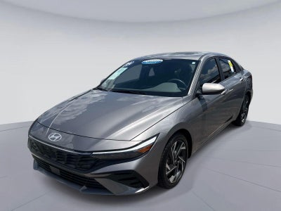 2024 Hyundai ELANTRA SEL