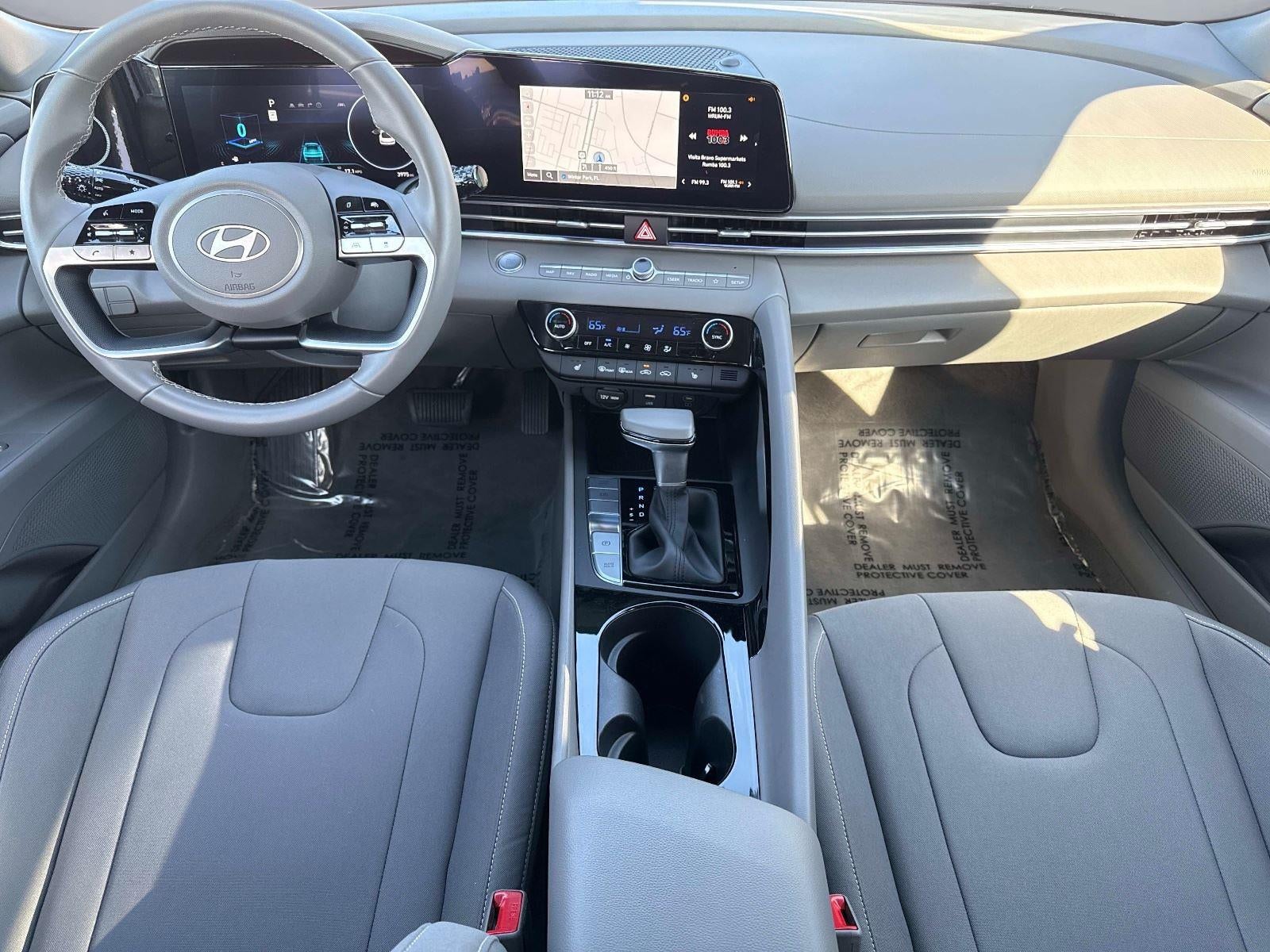 2025 Hyundai ELANTRA SEL Convenience