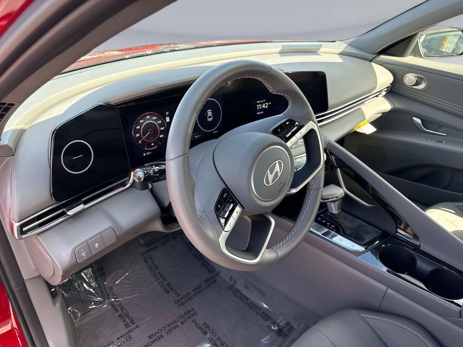 2025 Hyundai ELANTRA SEL Convenience