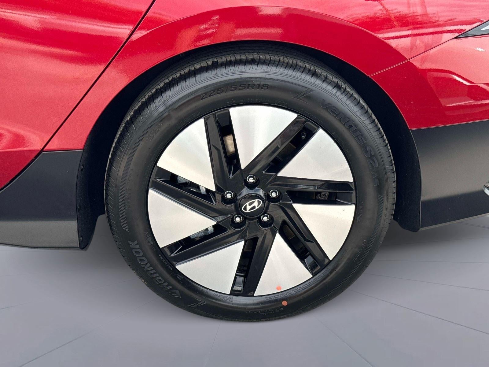 2025 Hyundai IONIQ 6 SE