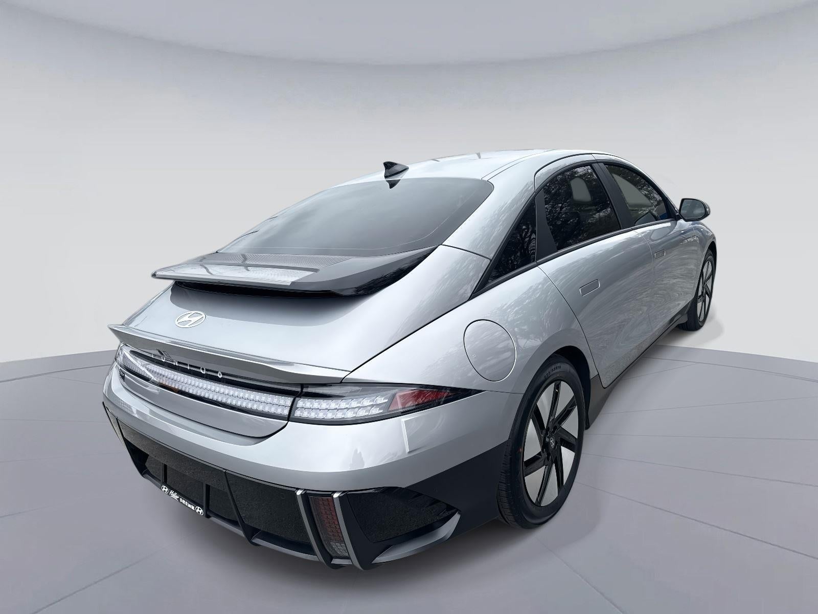 2023 Hyundai IONIQ 6 SE