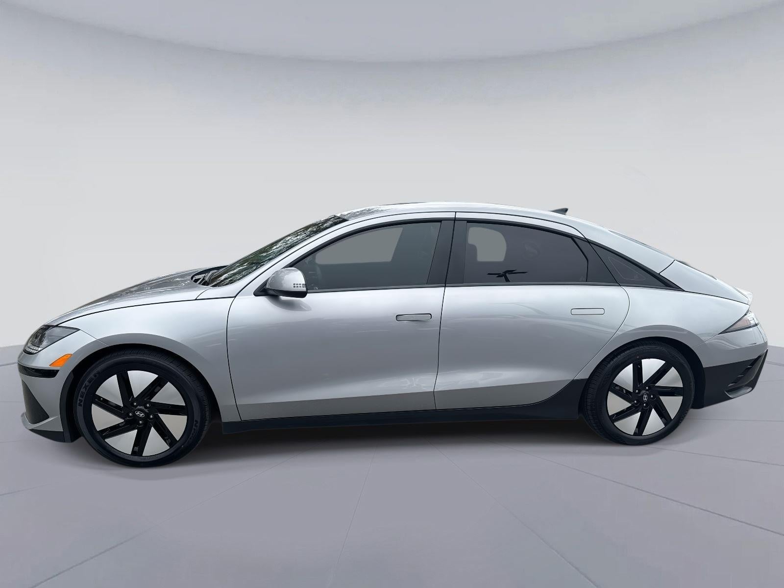 2023 Hyundai IONIQ 6 SE