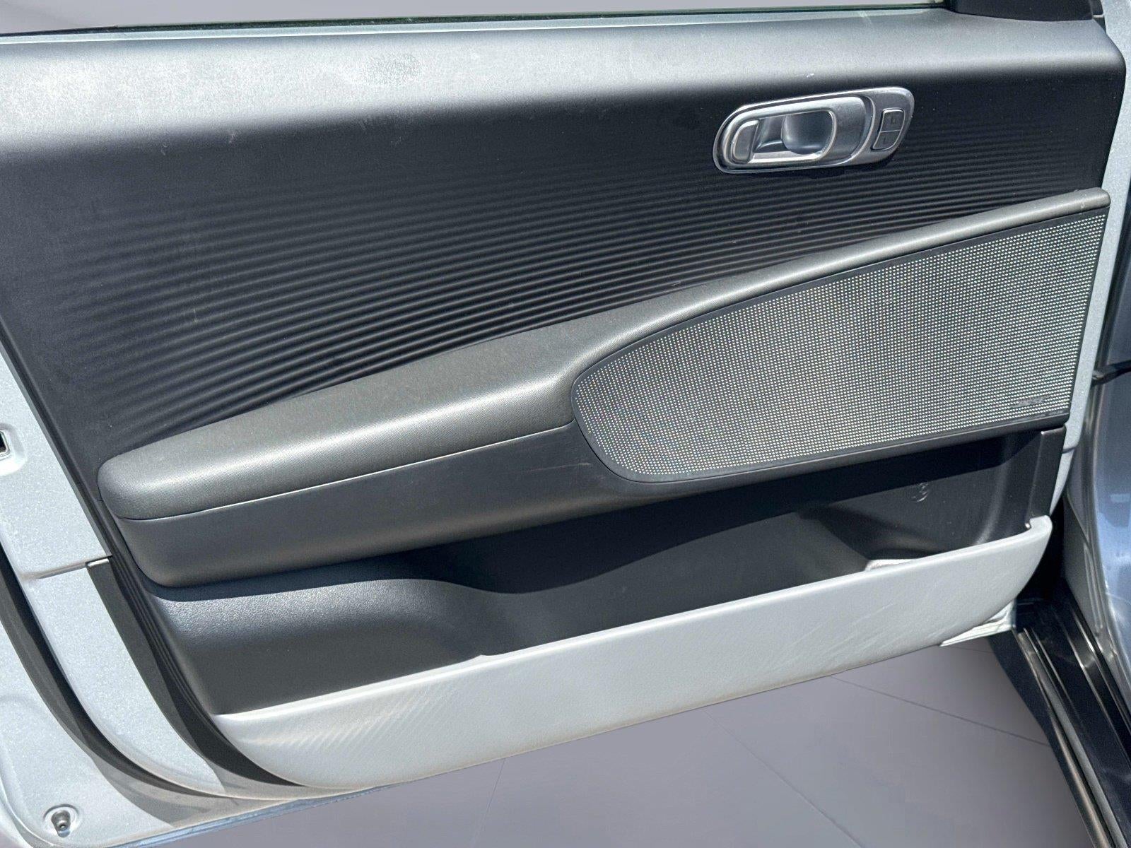 2025 Hyundai IONIQ 6 Limited