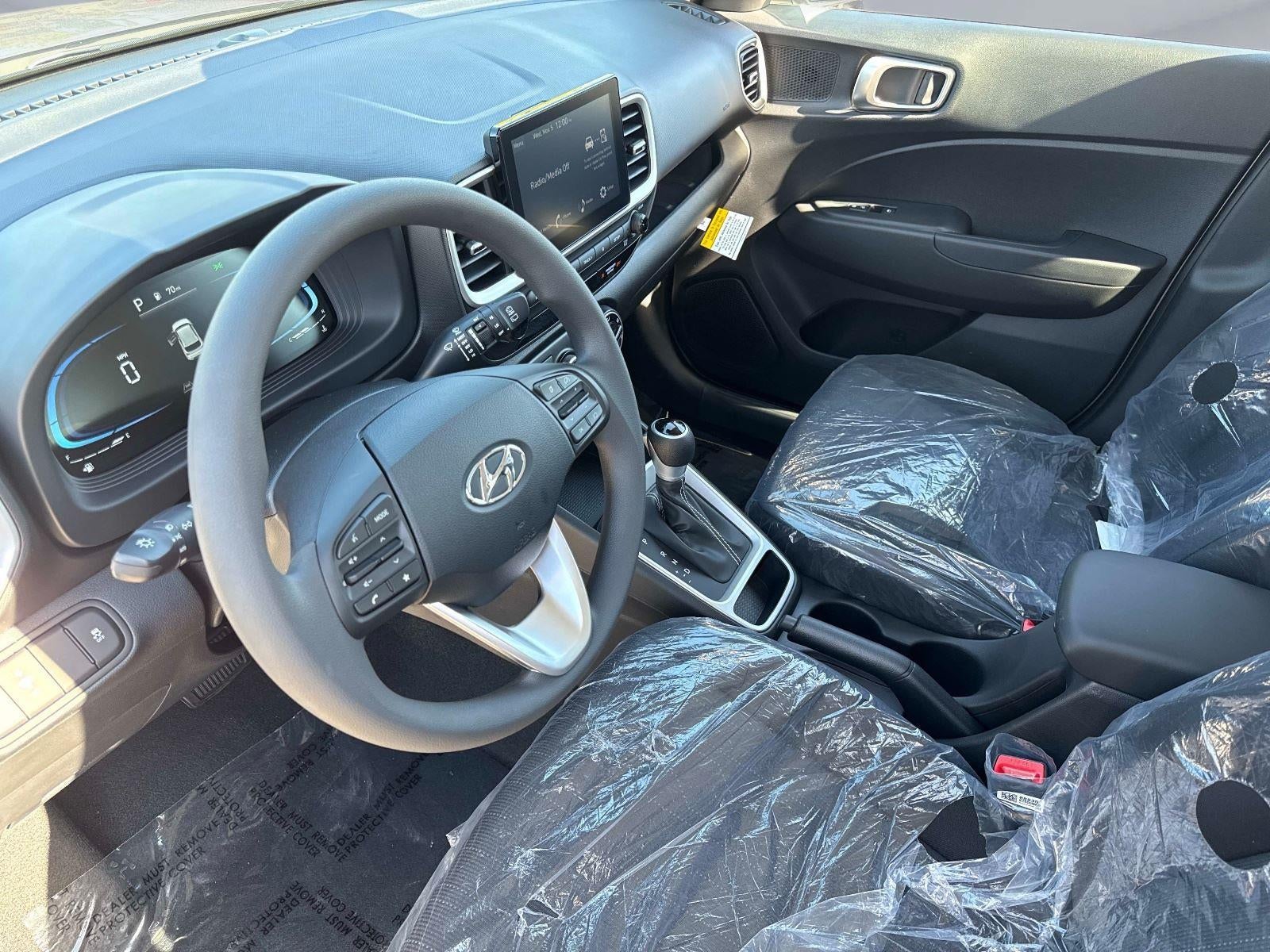 2026 Hyundai VENUE SE