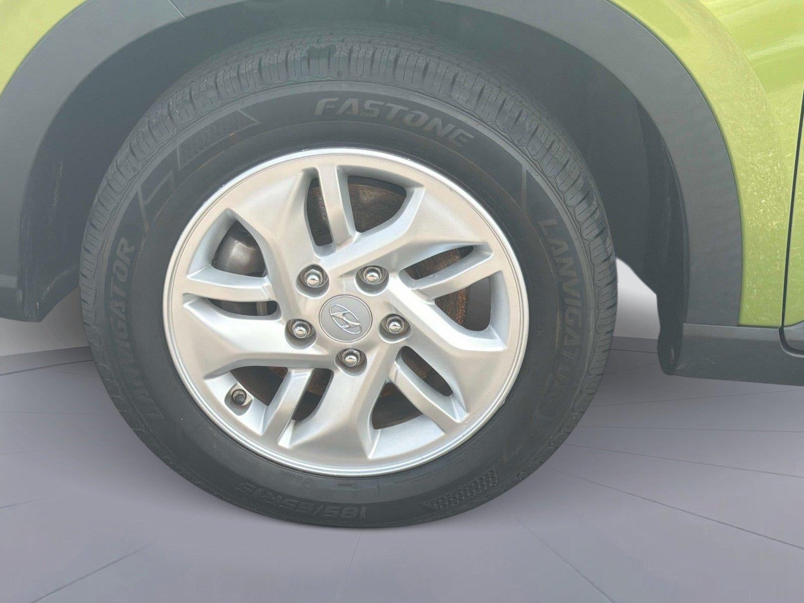 2022 Hyundai VENUE SE