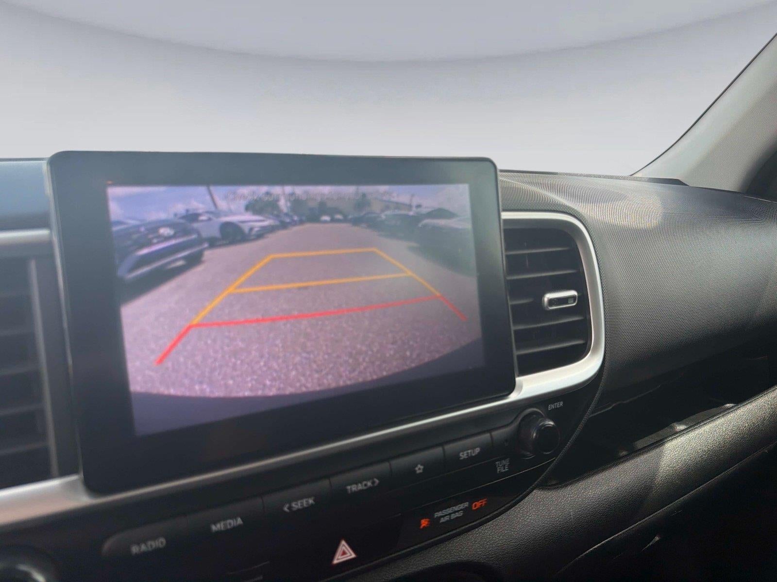 2022 Hyundai VENUE SE