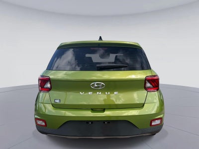 2022 Hyundai VENUE SE