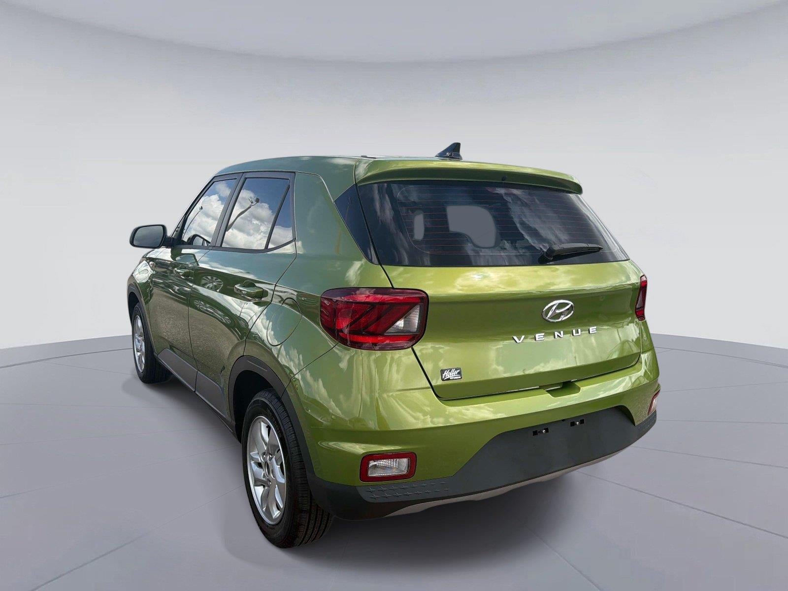 2022 Hyundai VENUE SE