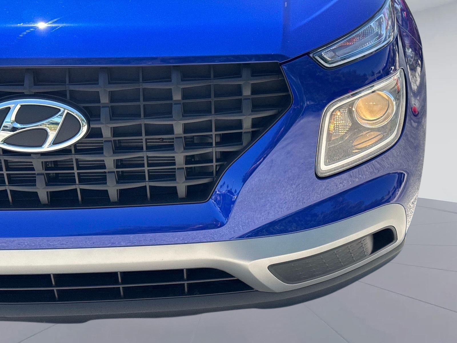 2025 Hyundai VENUE SE