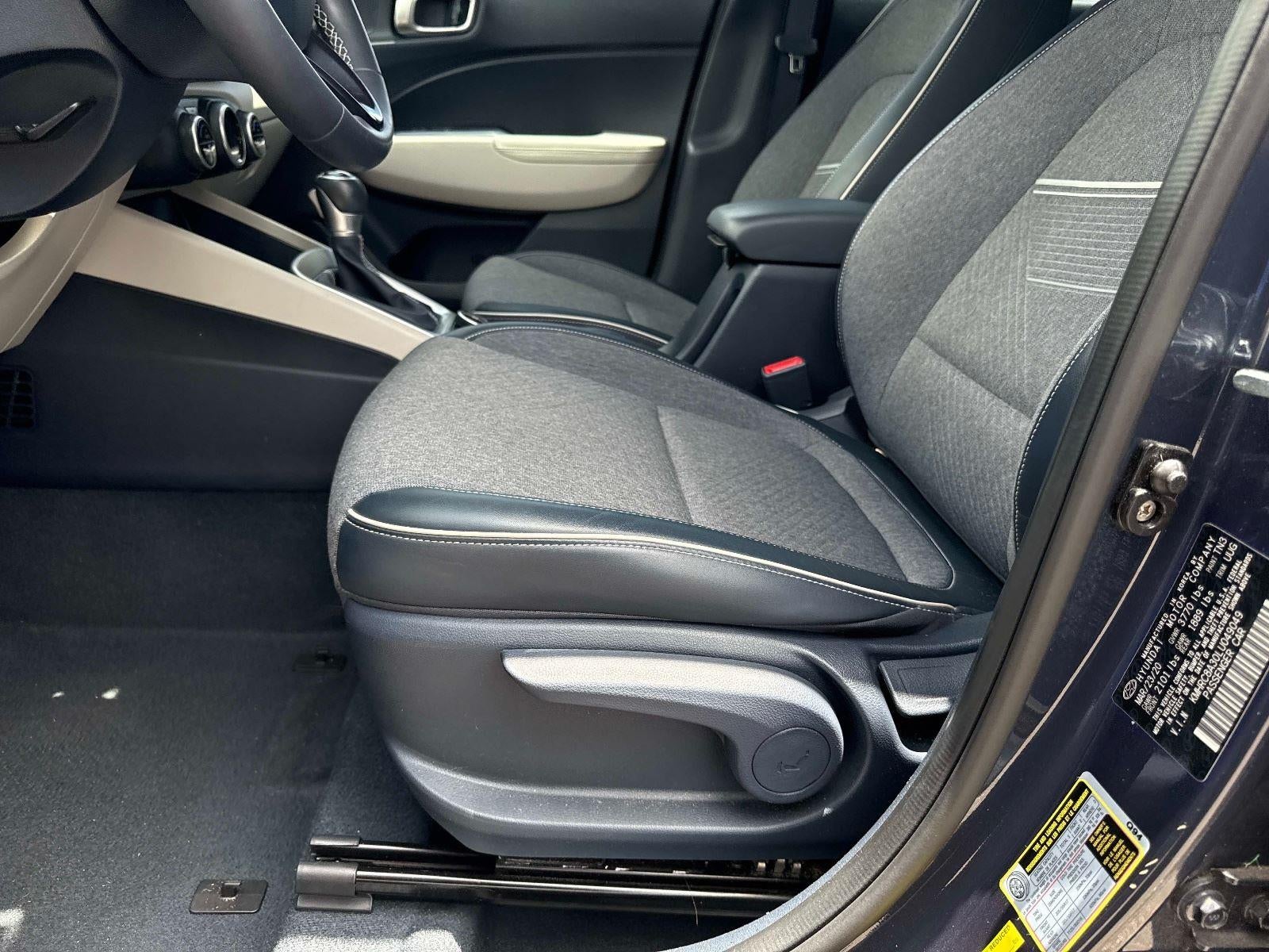 2020 Hyundai VENUE Denim
