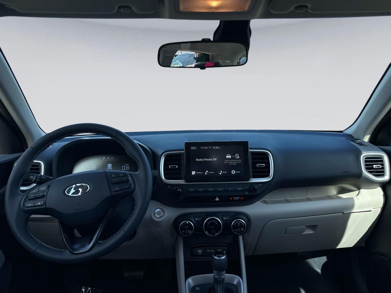 2026 Hyundai VENUE SEL W/Two-Tone Roof