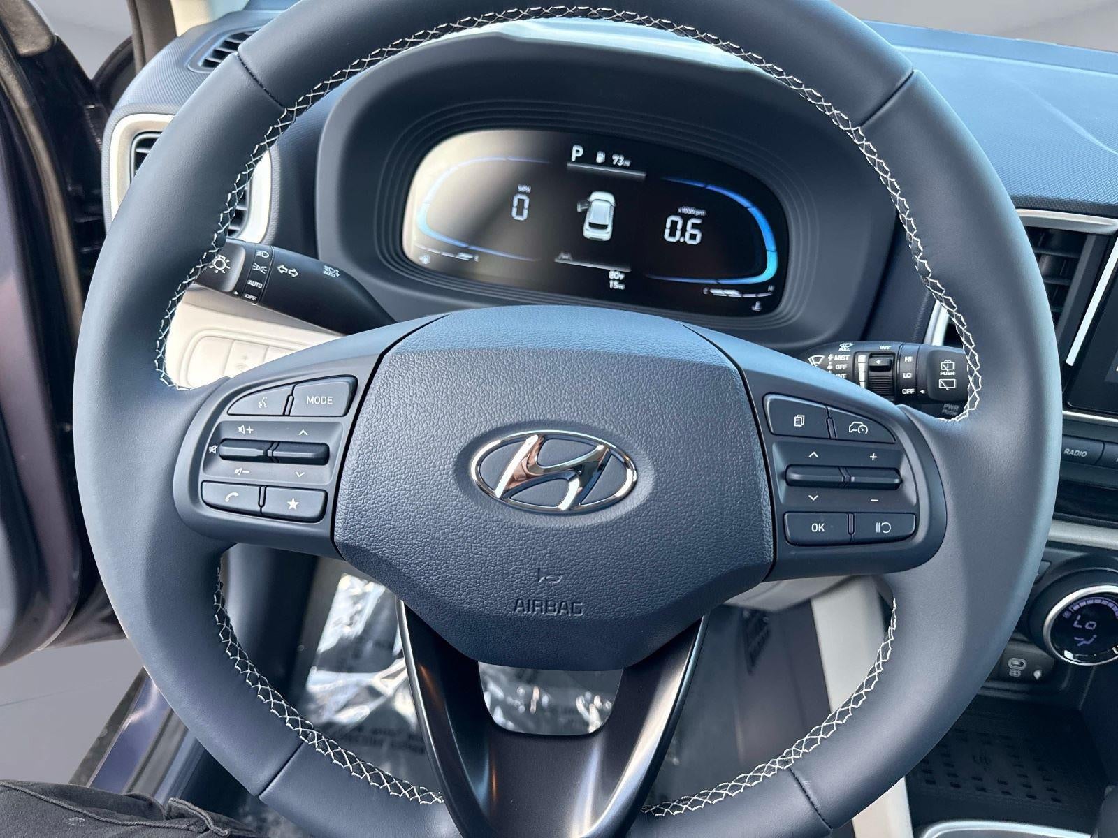 2026 Hyundai VENUE SEL W/Two-Tone Roof