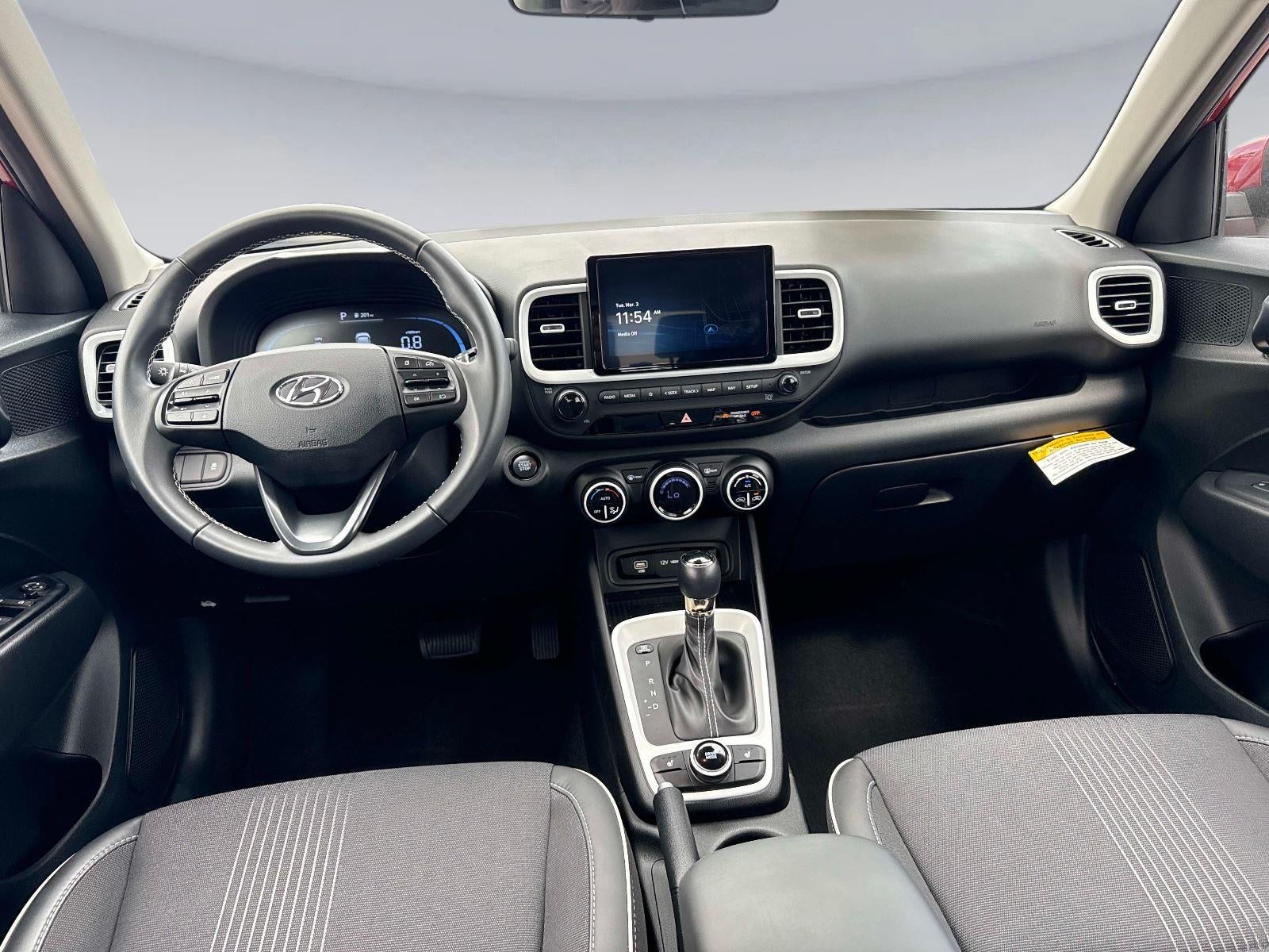 2025 Hyundai VENUE Limited