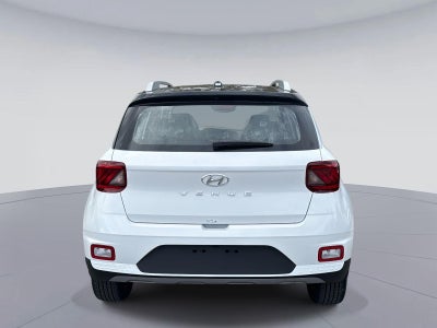 2026 Hyundai VENUE SEL W/Two-Tone Roof