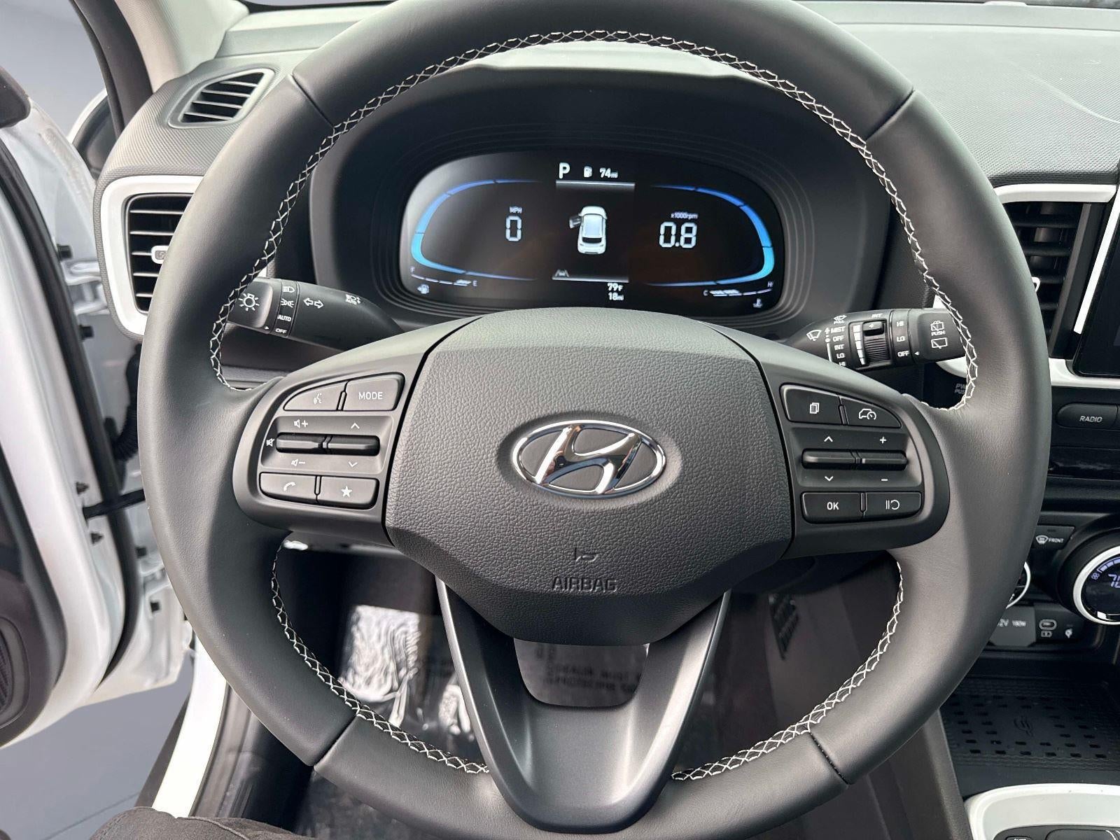 2026 Hyundai VENUE SEL W/Two-Tone Roof