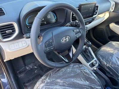 2026 Hyundai VENUE SEL W/Two-Tone Roof