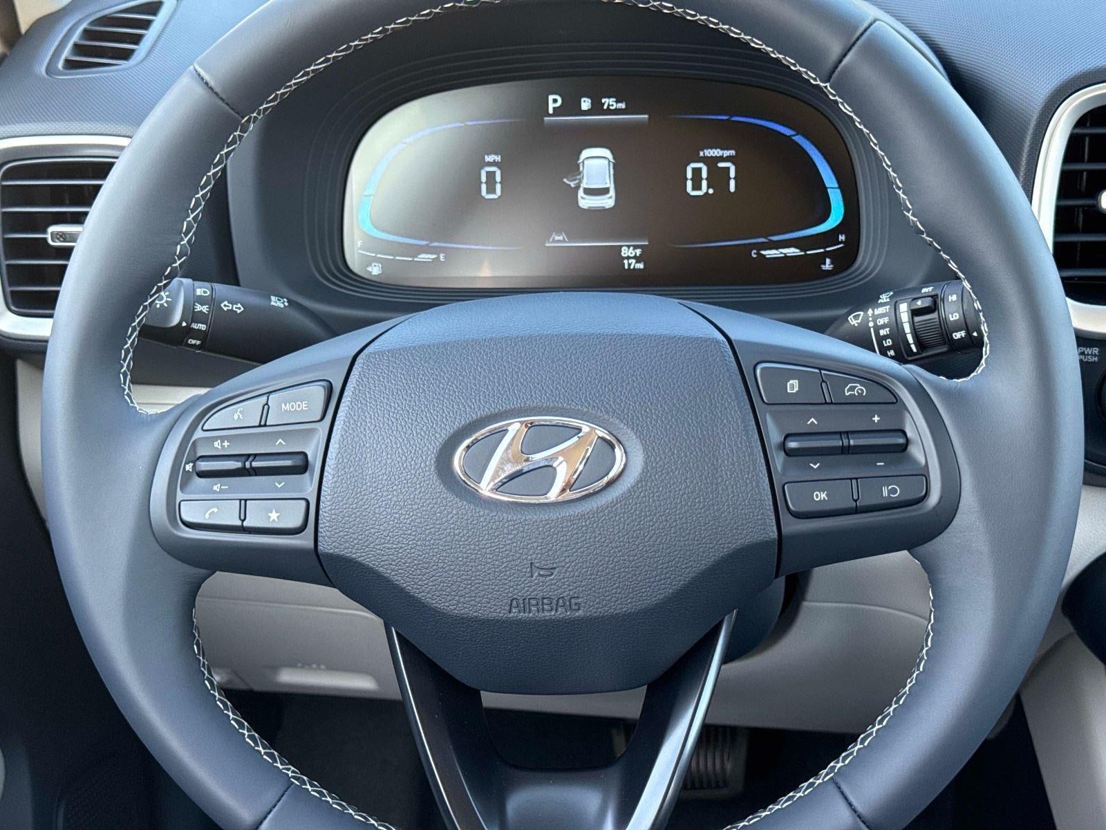 2026 Hyundai VENUE SEL W/Two-Tone Roof