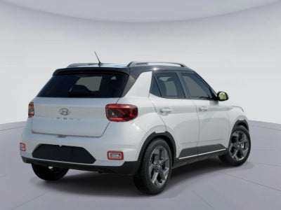 2026 Hyundai VENUE SEL W/Two-Tone Roof