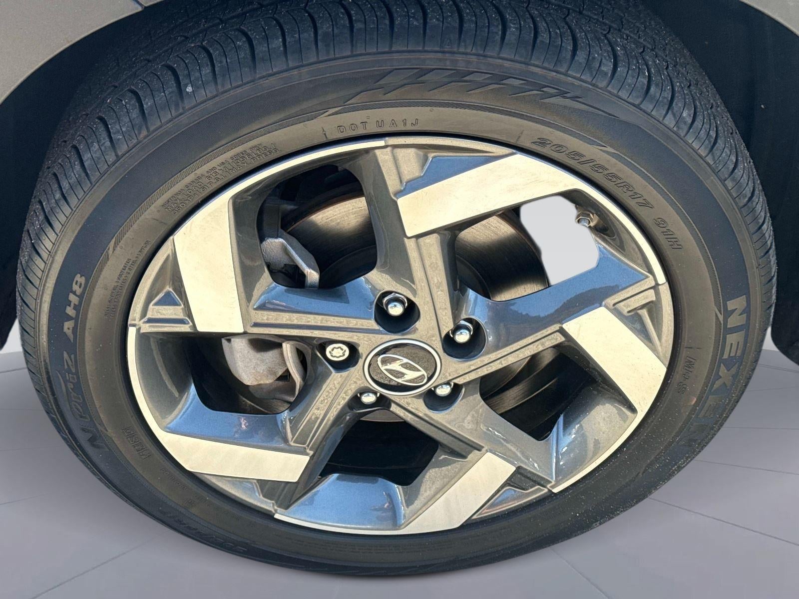 2023 Hyundai VENUE Limited